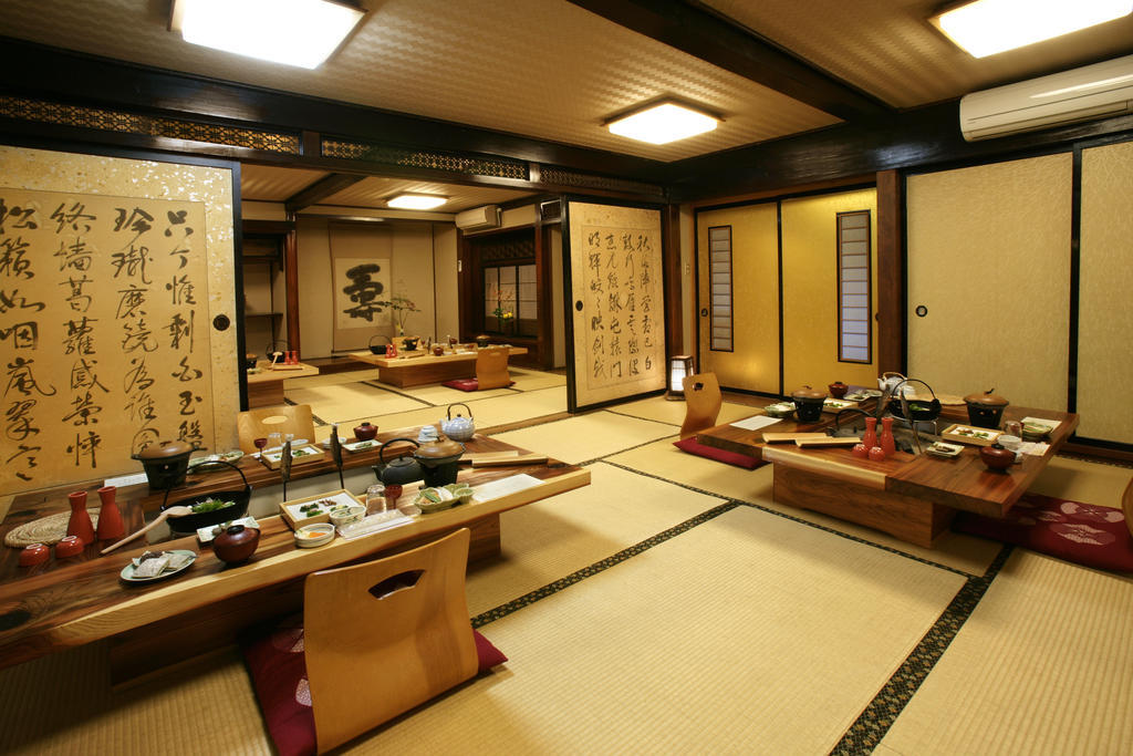 Ojikaso Hotel Chichibu Buitenkant foto
