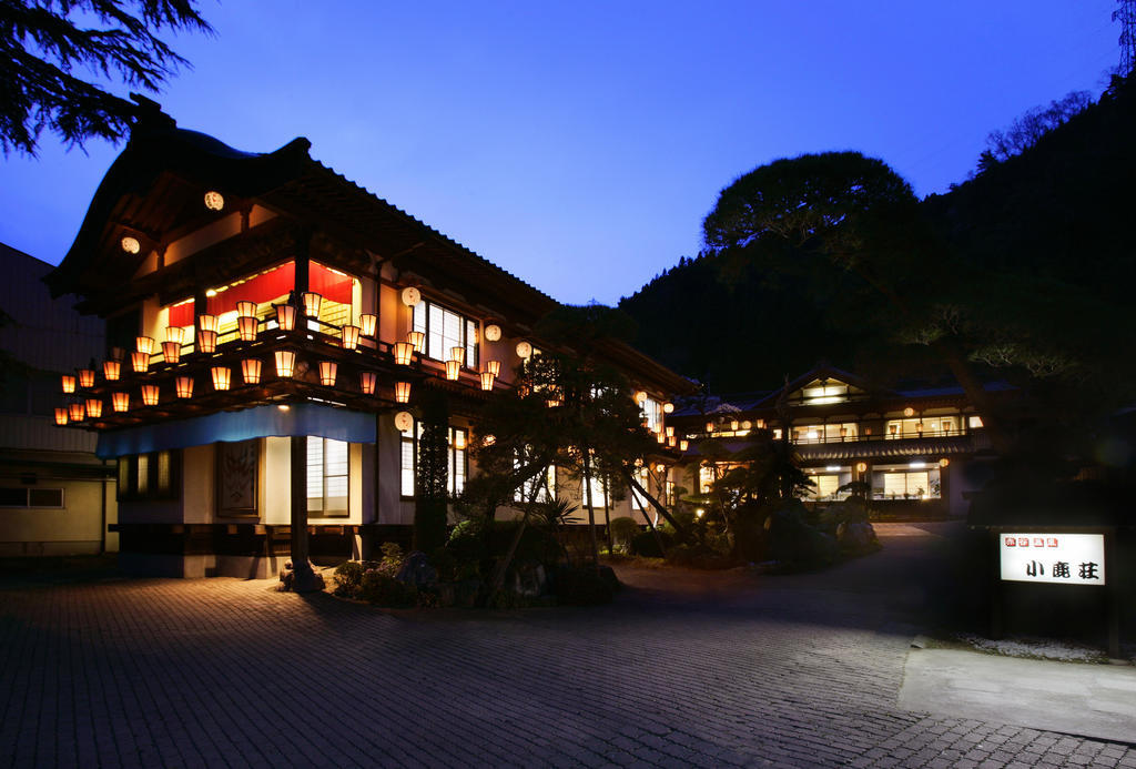 Ojikaso Hotel Chichibu Buitenkant foto